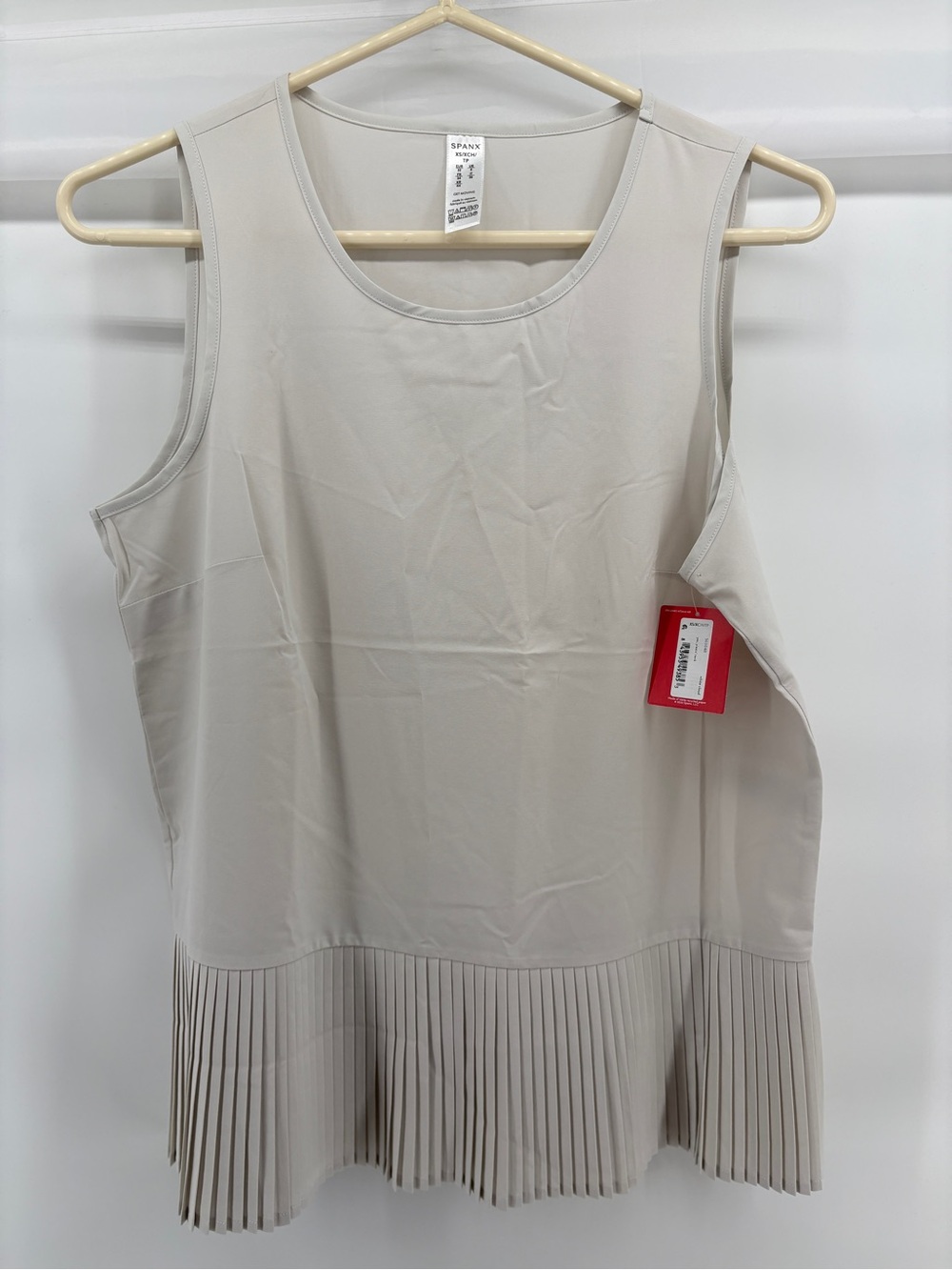 NWT Spanx Yes Pleats Tank Top White Cloud Sleeveless Pleated Hem XS